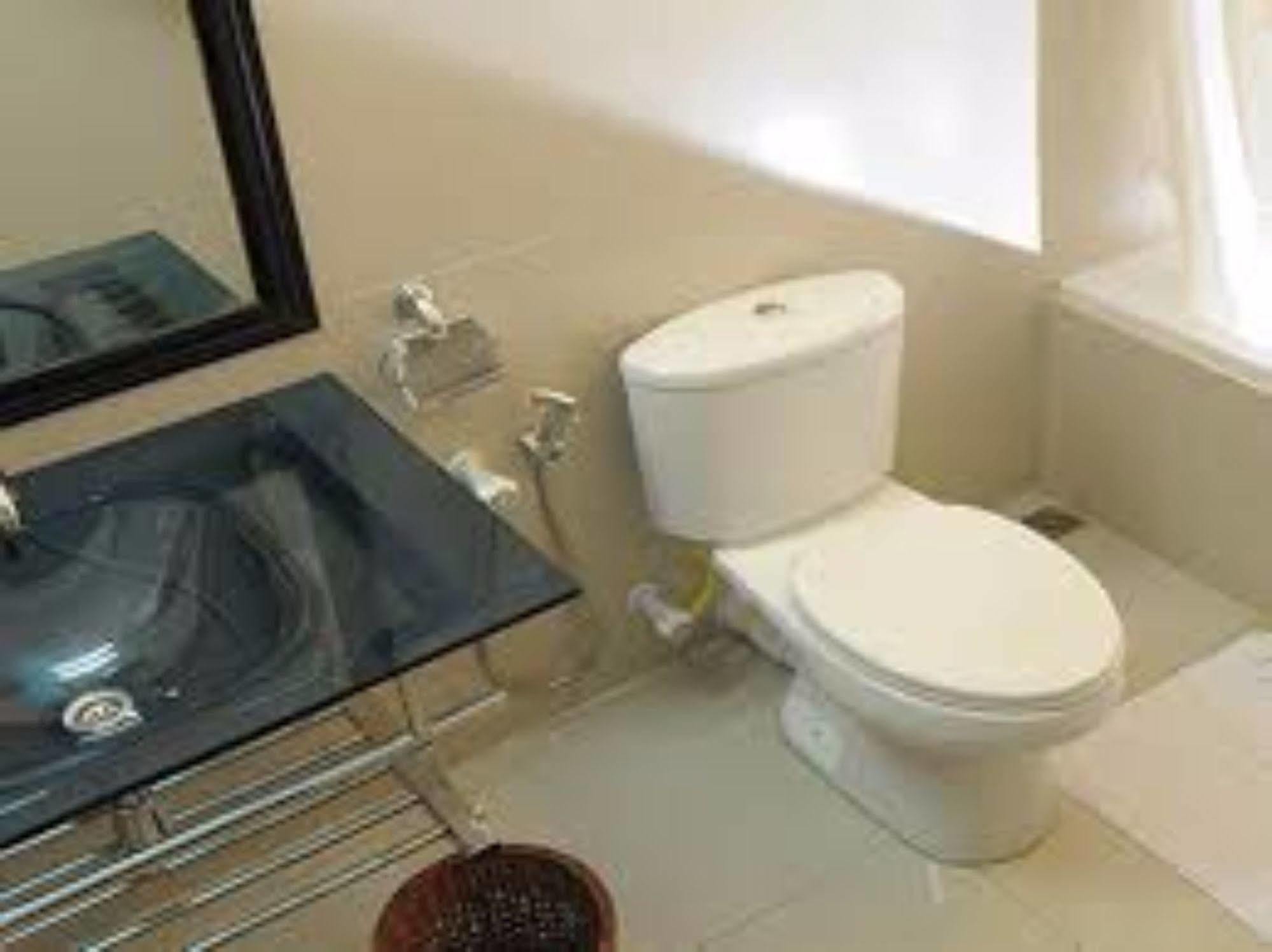 Baani Hotel Malé Esterno foto
